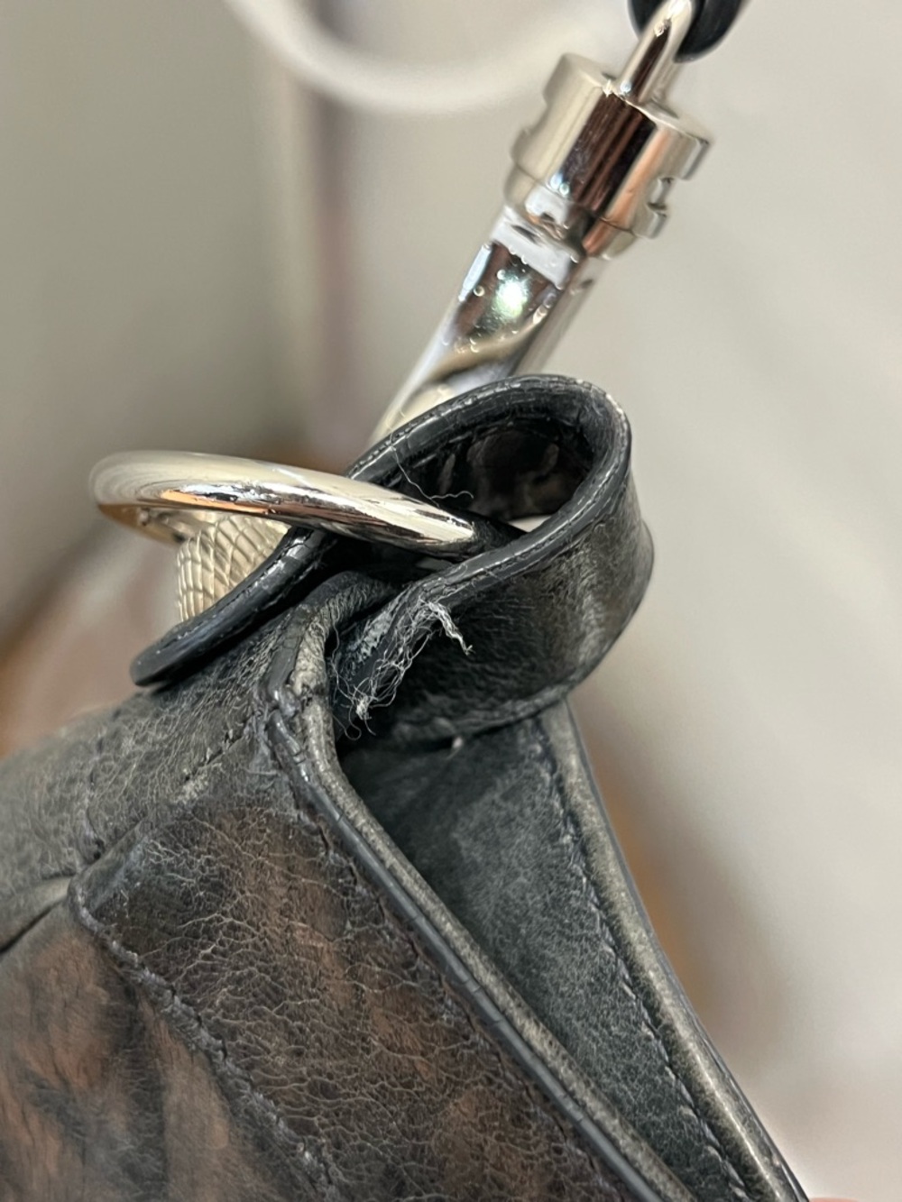 Balenciaga Giant Hip leather bag - Picture 10 of 14